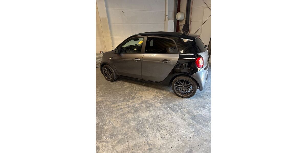 Smart ForFour 75.000 km 11.900 &euro; Oberhausen 46145