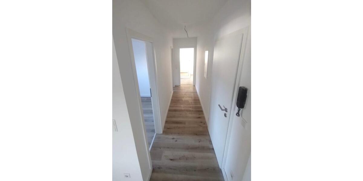 Dachgeschoßwohnung Oberhausen Alstaden - 3 Zimmer, 64 m&sup2;, 690&euro; | Angebot:25407432