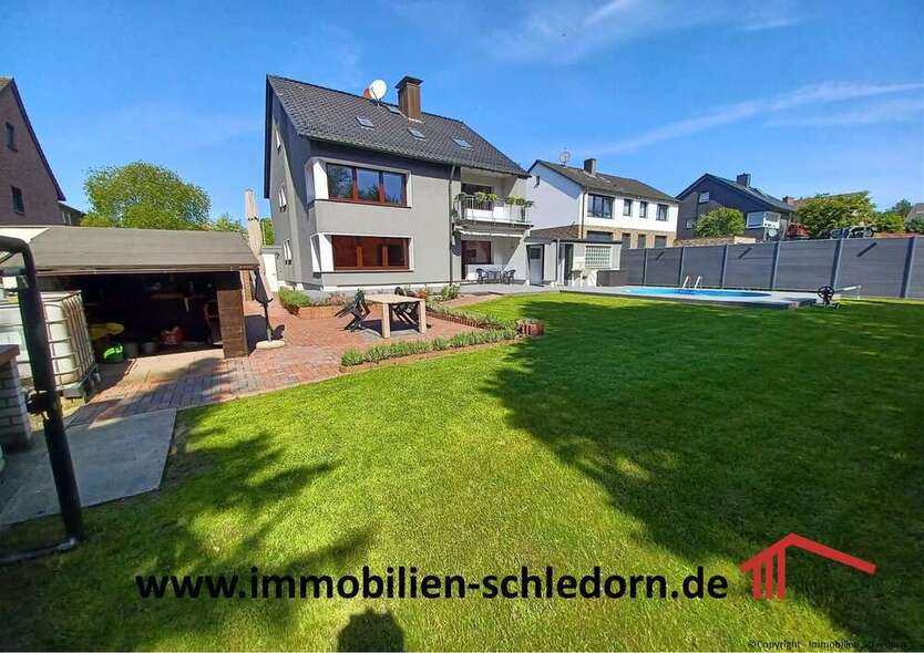 Haus zum Kaufen in Oberhausen 699.000 € 285 m²