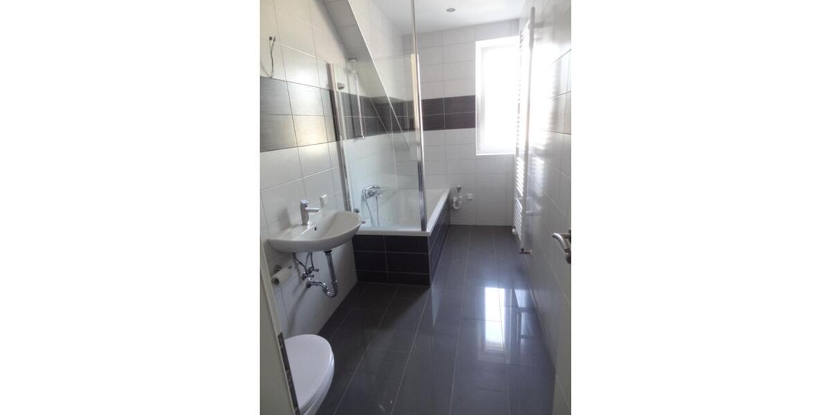 Dachgeschoßwohnung Gelsenkirchen Erle - 2.5 Zimmer, 50 m&sup2;, 400&euro; | Angebot:25272374