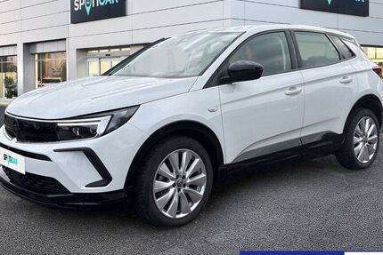 Opel Grandland (X) 14.638 km 24.980 &euro; Essen 45143