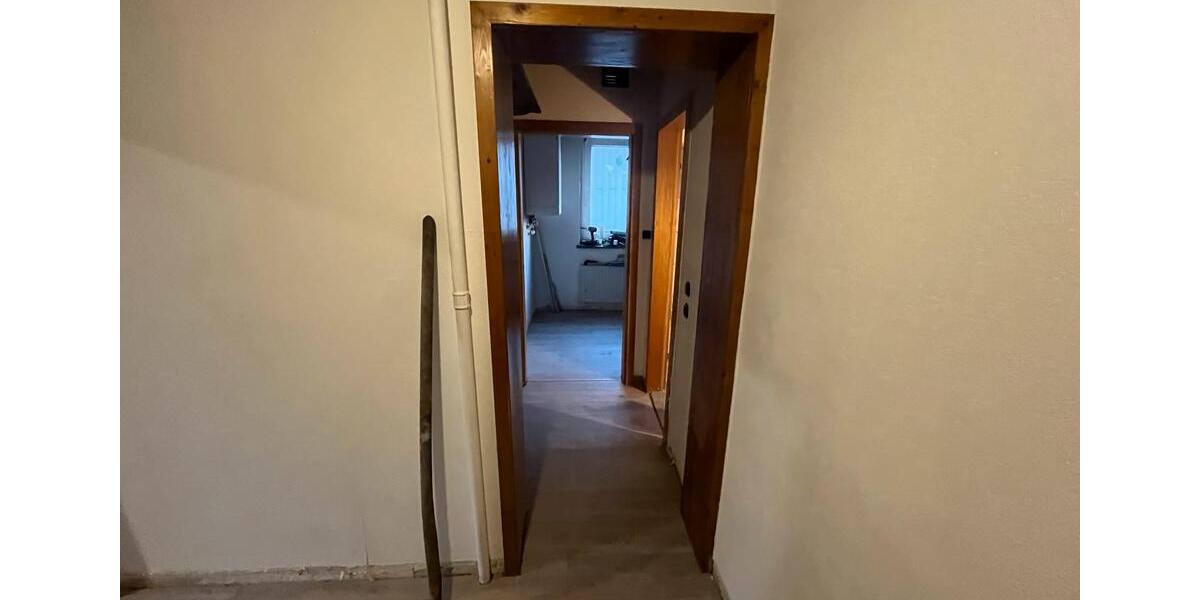 Dachgeschoßwohnung Oberhausen Osterfeld - 3.5 Zimmer, 75 m&sup2;, 650&euro; | Angebot:26237035