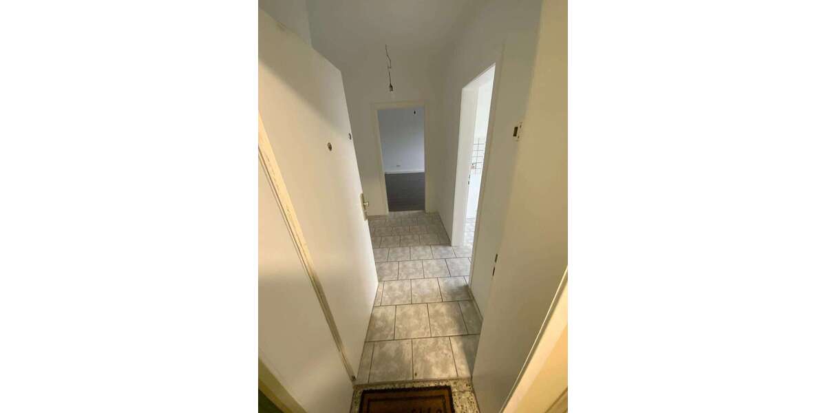 Etagenwohnung Bottrop Batenbrock - 3 Zimmer, 66 m&sup2;, 90.000&euro; | Angebot:25641722