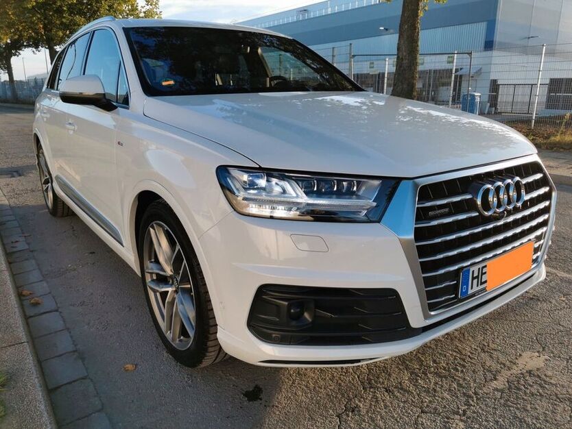 Q7