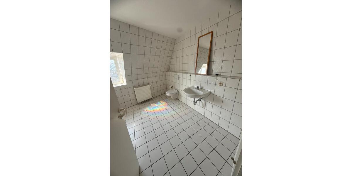 Dachgeschoßwohnung Recklinghausen Hillerheide - 3.5 Zimmer, 115 m&sup2;, 748&euro; | Angebot:26393884