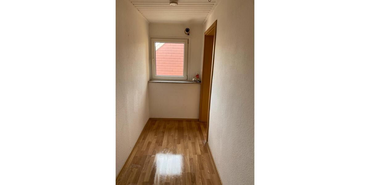 Dachgeschoßwohnung Oberhausen Osterfeld - 2 Zimmer, 44 m&sup2;, 520&euro; | Angebot:26407183