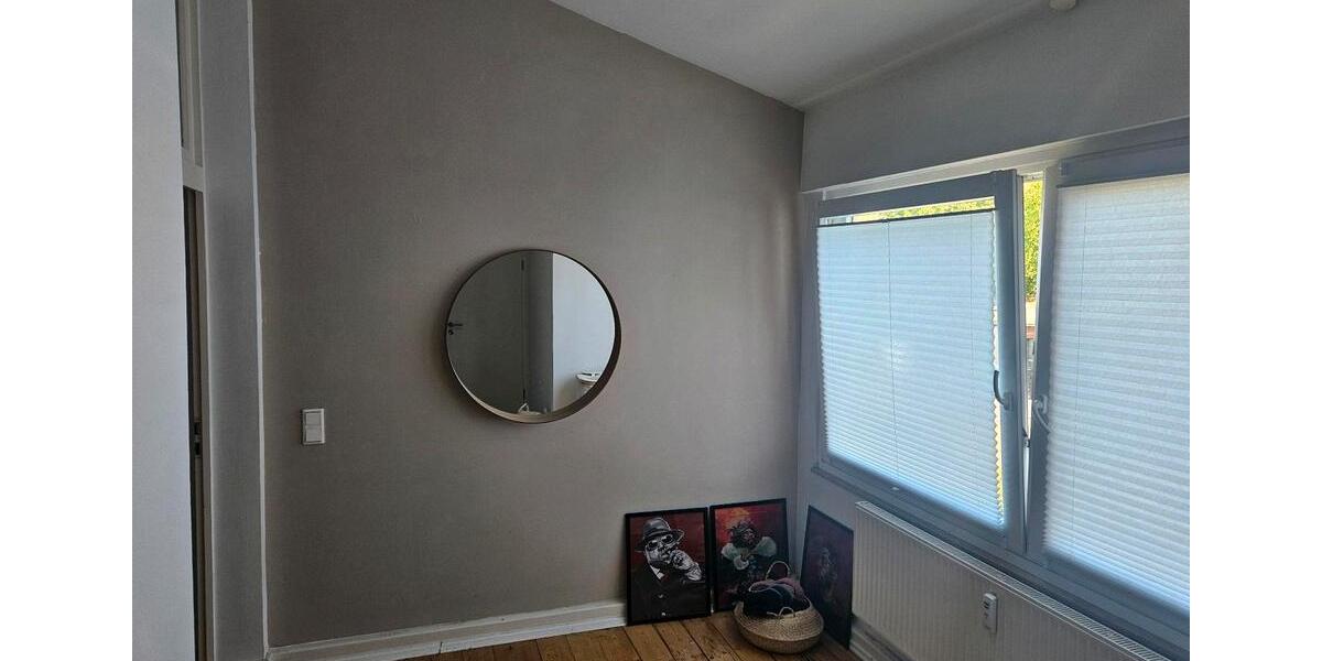 Etagenwohnung Krefeld Gartenstadt - 3 Zimmer, 91 m&sup2;, 1.090&euro; | Angebot:26397864