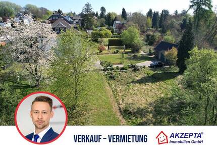 Riesiges Baugrundstück plus vermietetes 3-Familienhaus an der Balkantrasse in Leverkusen-Opladen!