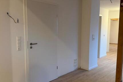 Wohnung Bochum Günnigfeld - 3 Zimmer, 80 m&sup2;, 750&euro; | Angebot:24441580