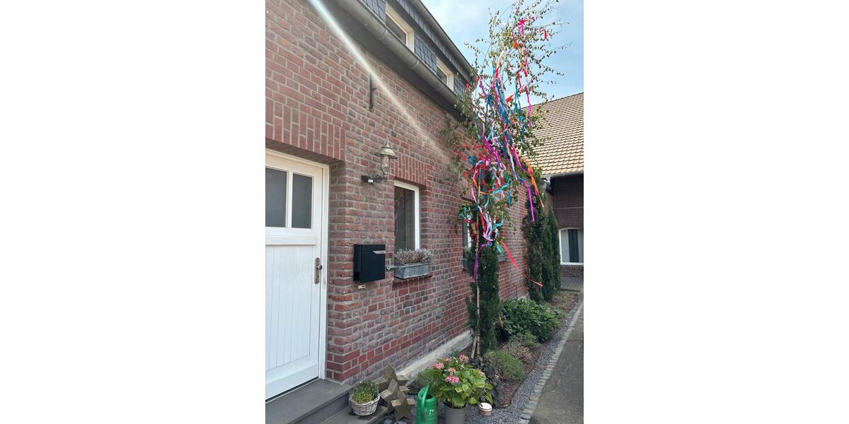 Terrassenwohnung Tönisvorst - 5 Zimmer, 170 m&sup2;, 2.185&euro; | Angebot:26407229
