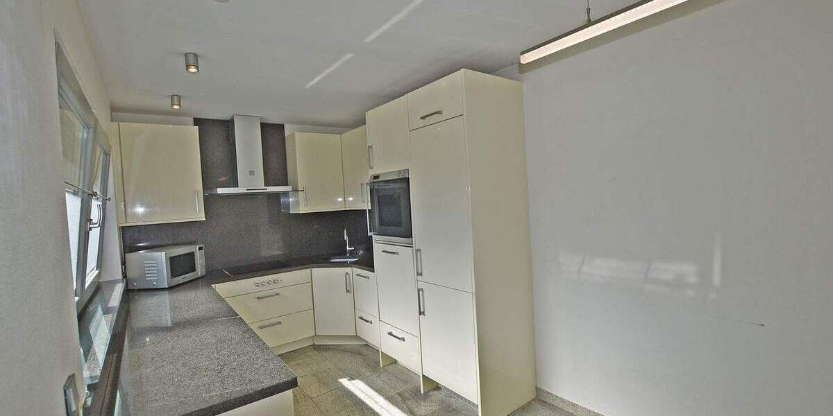 Moderne Penthouse-Maisonette-Wohnung in Essen-Bredeney 4 zimmer