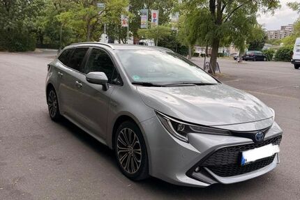 Toyota Corolla 90.000 km 21.600 &euro; Ratinge 40883
