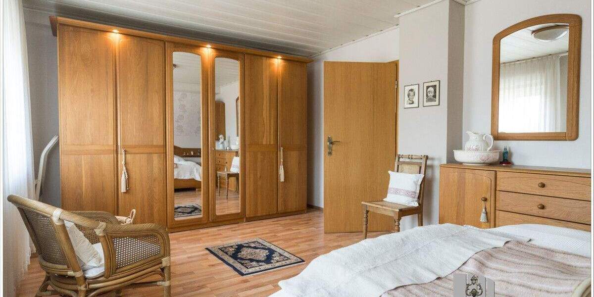 Einfamilienhaus Voerde (Niederrhein) Friedrichsfeld - 5 Zimmer, 146 m&sup2;, 428.000&euro; | Angebot:25247684