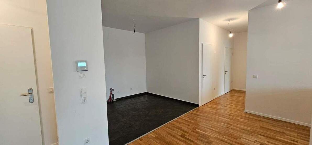 Sehr schöne sanierte 2 Zimmer Wohnung mit Balkon in Moers zu vermieten 2 zimmer