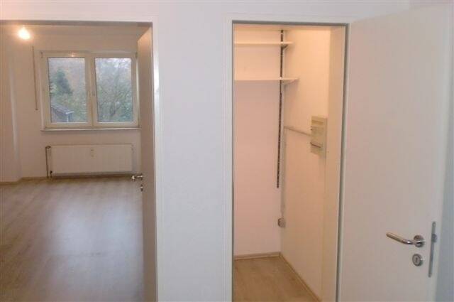 Großzügige 3-Zimmer-Wohnung mit Balkon, Gäste-WC & Garage 3 zimmer