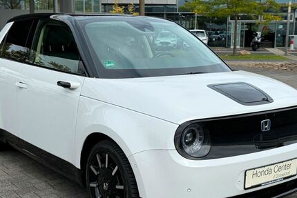 Honda e 20.200 km 17.980 € Düsseldorf 40233