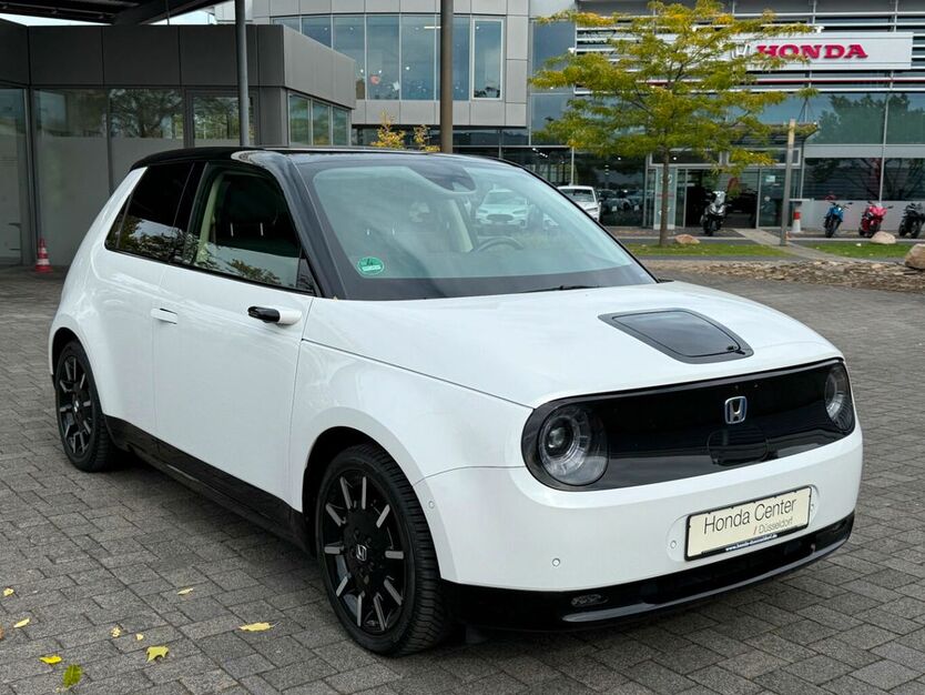 Honda e 20.200 km 17.980 € Düsseldorf 40233