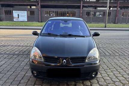 Renault Clio 118.200 km 2.000 &euro; Essen 45326
