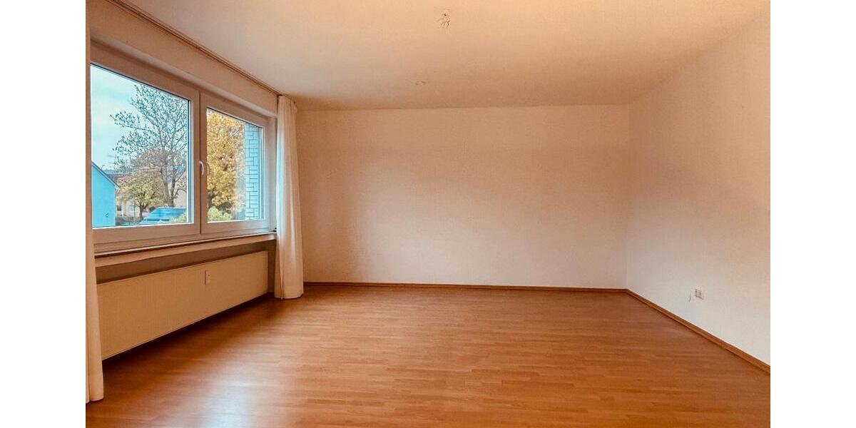 +++ Zweifamilienhaus mit Garten in Oberhausen +++ 6 zimmer