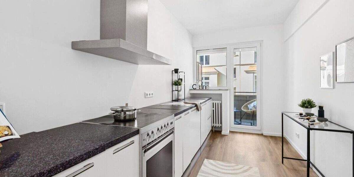 Etagenwohnung Düsseldorf Pempelfort - 3 Zimmer, 90 m&sup2;, 449.000&euro; | Angebot:25389499