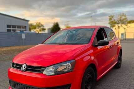 VW Polo 81.000 km 6.300 &euro; Krefeld 47809