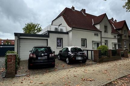 Reiheneckhaus Einfamilienhaus mit großem Garten & großer Garage zimmer