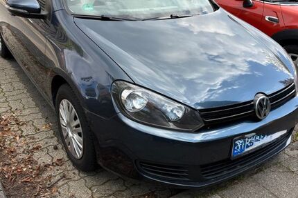 VW Golf 148.000 km 4.300 € Meerbusch 40668