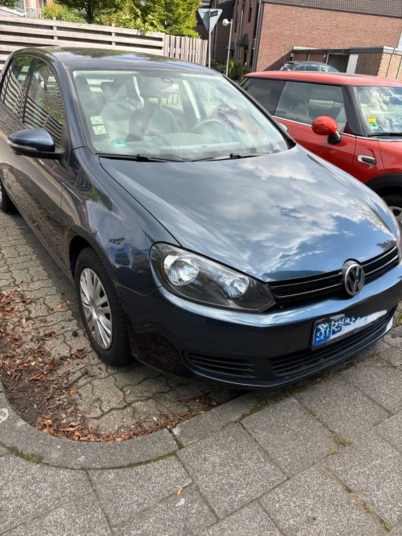 VW Golf 148.000 km 4.300 € Meerbusch 40668