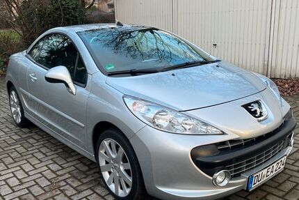 Peugeot 207 107.440 km 2.650 &euro; Duisburg 47169