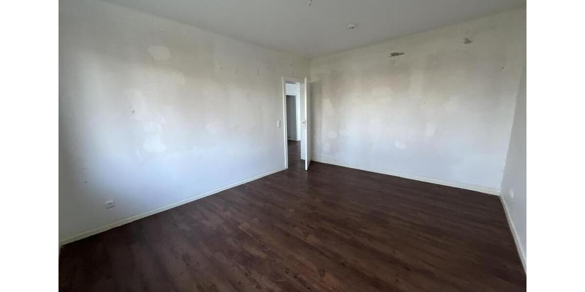 Etagenwohnung Moers - 3 Zimmer, 74 m&sup2;, 749&euro; | Angebot:25131694