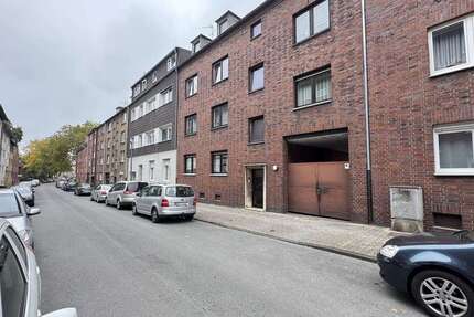 Gepflegte 3,5-Zimmer-Dachgeschosswohnung mit Einbauküche und Garage - Wohnung Gelsenkirchen Gelsenkirchen-Mitte | Angebot:24740235