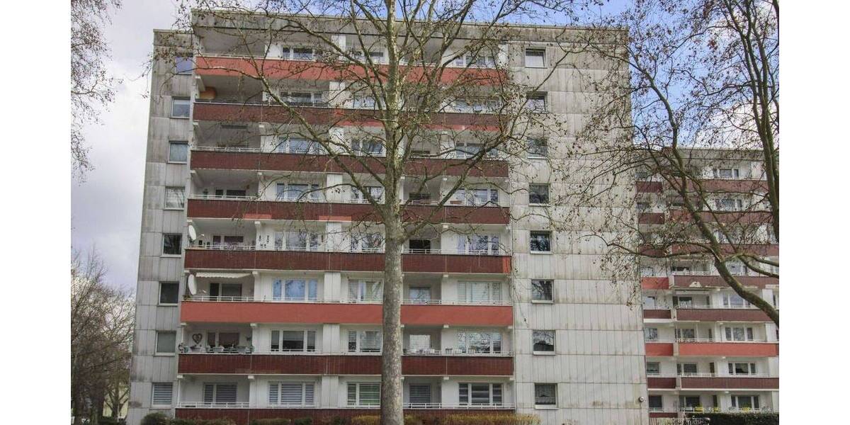 Ein Traum: Gehobene Etagenwohnung mit Balkon und Spa-Bereich 3 zimmer