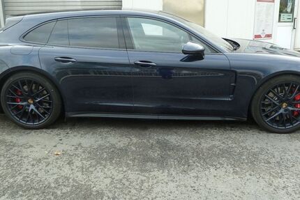 Porsche Panamera 106.000 km 62.900 &euro; Duisburg 47269