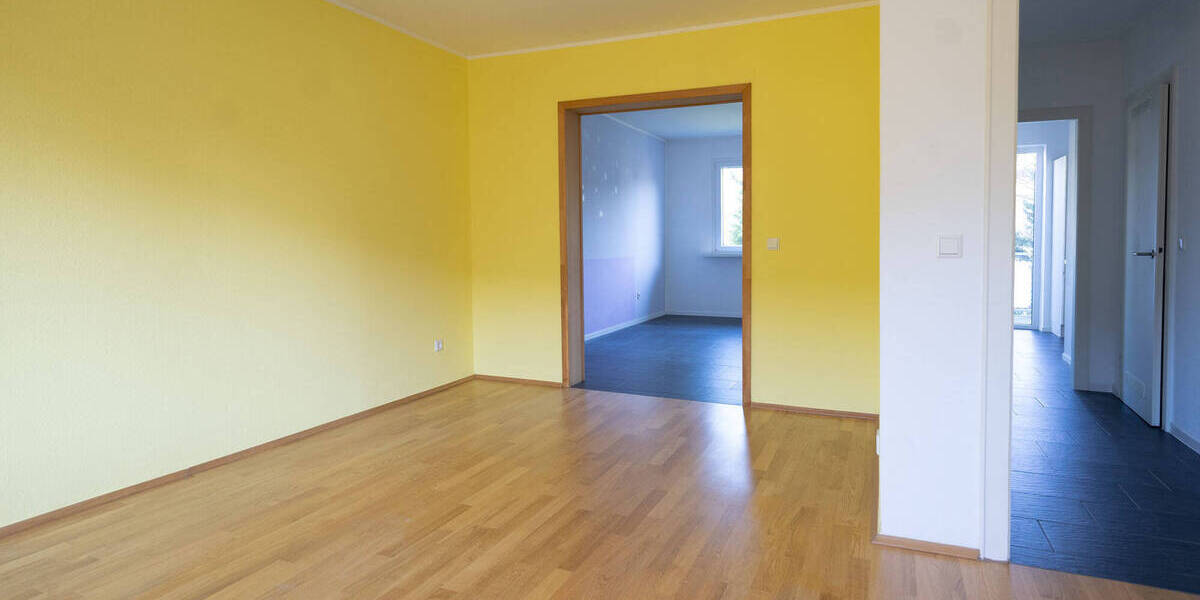 Etagenwohnung Krefeld / Bockum Bockum - 4 Zimmer, 110 m&sup2;, 229.000&euro; | Angebot:20197854