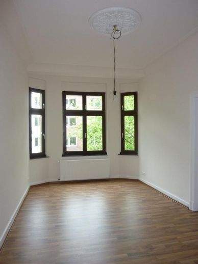 Etagenwohnung Düsseldorf Flingern Nord - 3 Zimmer, 98 m&sup2;, 1.500&euro; | Angebot:25337409