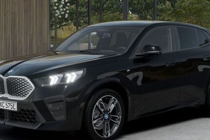 BMW iX2 18.205 km 49.880 &euro; Mülheim 45472