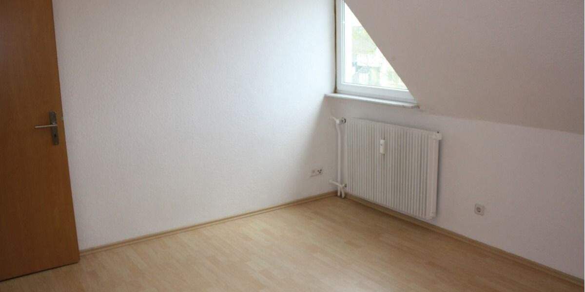 MEHRFAMILIENHAUS - 7 WOHNUNGEN - BO-CITY - GARTEN + AUSBAUPOTENZIAL 2 zimmer