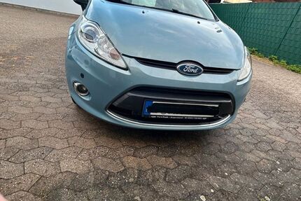 Ford Fiesta 122.000 km 4.000 &euro; Düsseldorf 40231