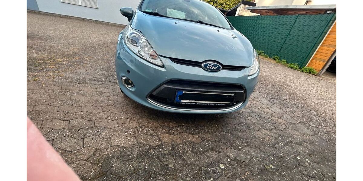 Ford Fiesta 122.000 km 4.000 &euro; Düsseldorf 40231