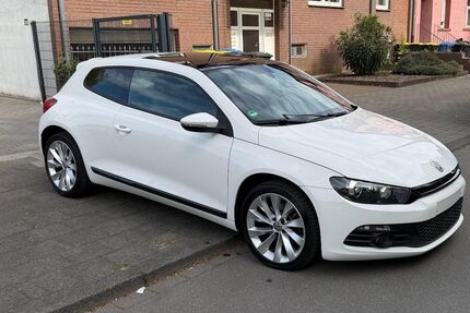 VW Scirocco 173.000 km 7.999 &euro; Duisburg 47226
