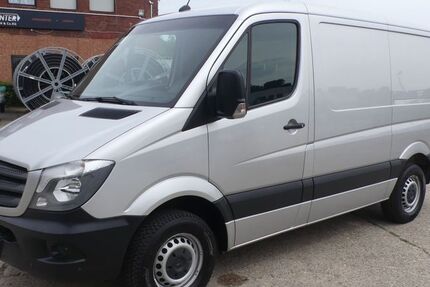 Mercedes-Benz Sprinter 173.737 km 15.950 &euro; Essen 45309