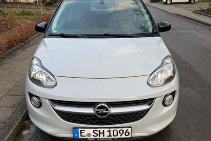 Opel Adam 89.000 km 8.750 &euro; Essen 45239