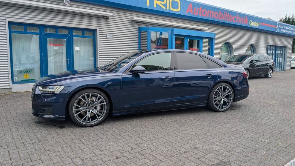 Audi A8 65.000 km 59.999 € Moers 47441