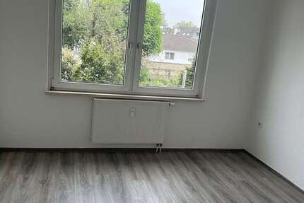 Wohnung zum Mieten in Krefeld 650 € 80 m²