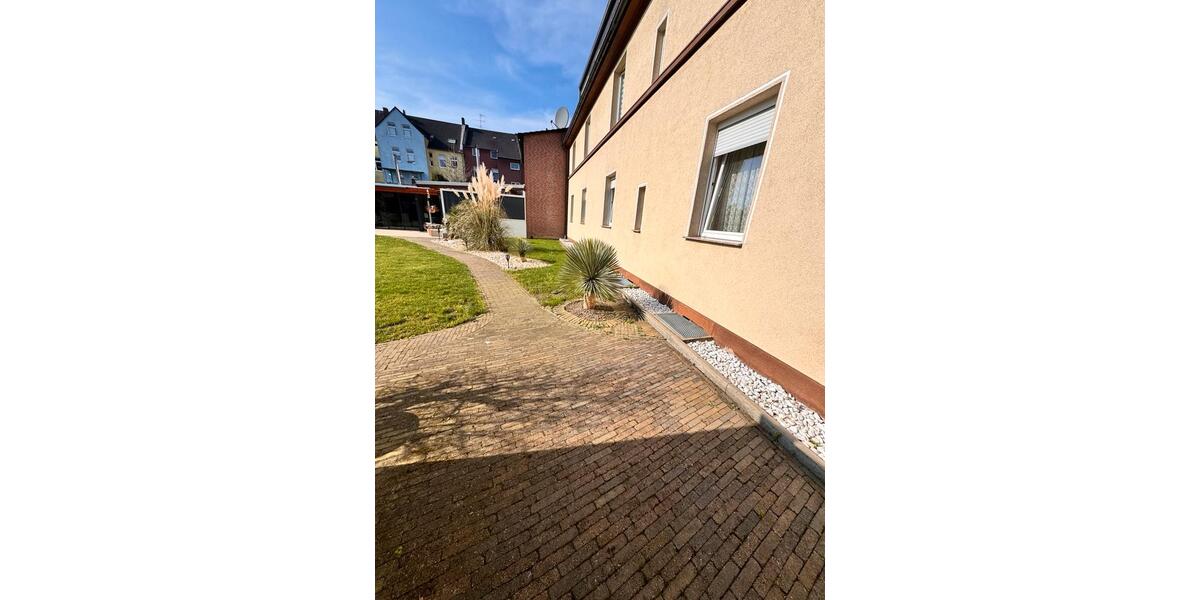 Mehrfamilienhaus, Wohnhaus Gelsenkirchen Ückendorf - 25 Zimmer, 432 m&sup2;, 499.000&euro; | Angebot:25367032
