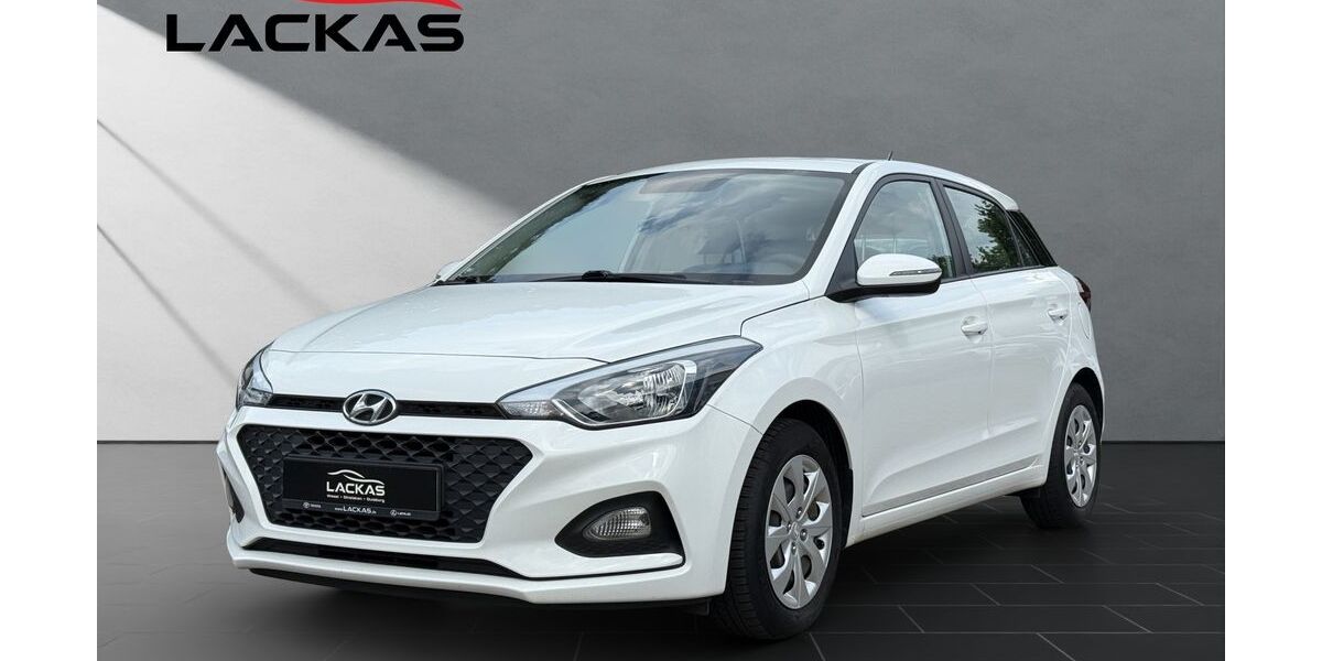 Hyundai i20 56.609 km 9.950 &euro; Dinslaken 46537