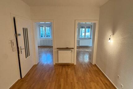 Riesige Familienwohnung im Erdgeschoss.. 3 zimmer