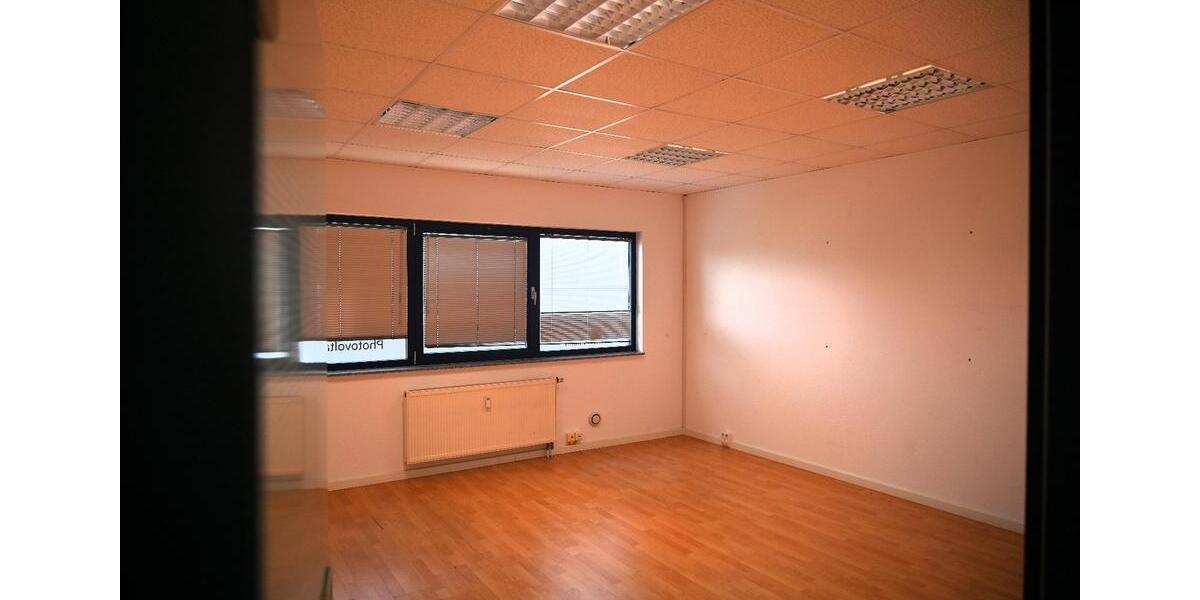 Bürofläche | 175 m² | M2 Gewerbegebiet zimmer