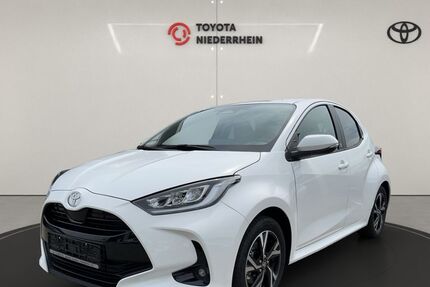 Toyota Yaris 2.500 km 28.780 &euro; Krefeld 47809