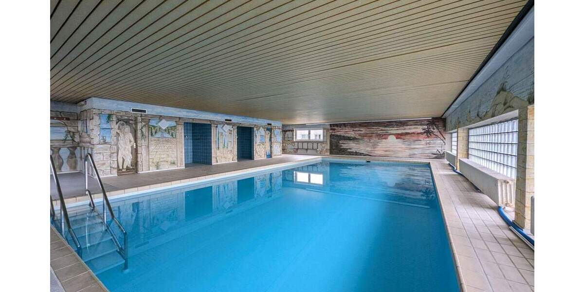 Eigentumswohnung mit Aufzug und Tiefgaragenstellplatz inklusive Gemeinschaftspool und Sauna in Wesel 3 zimmer